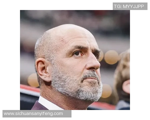 波兰足球明星的崛起与影响力分析及其在国际赛场的表现