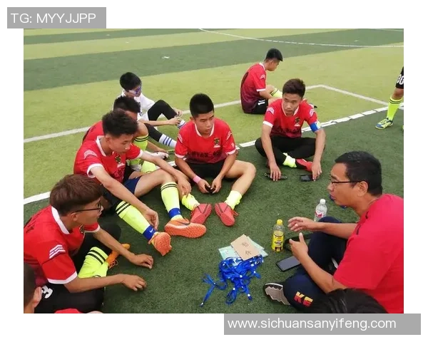 深圳宝体足球明星闪耀赛场展现青春风采与拼搏精神